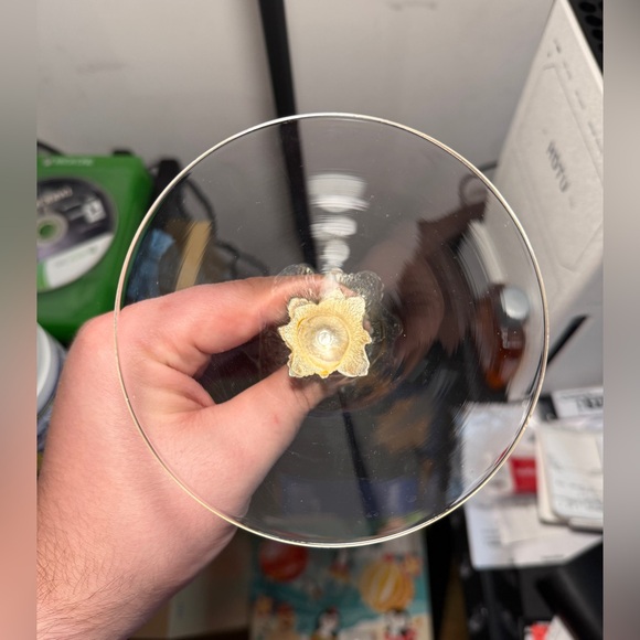 Grey Goose Vodka 1 Martini Glasses Pewter Stems Twisted Leaf Feather 6.5" - Nice - Picture 3 of 6